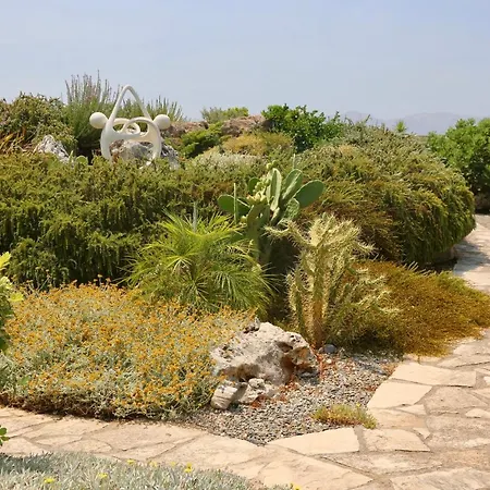Chalé Garden Studio *